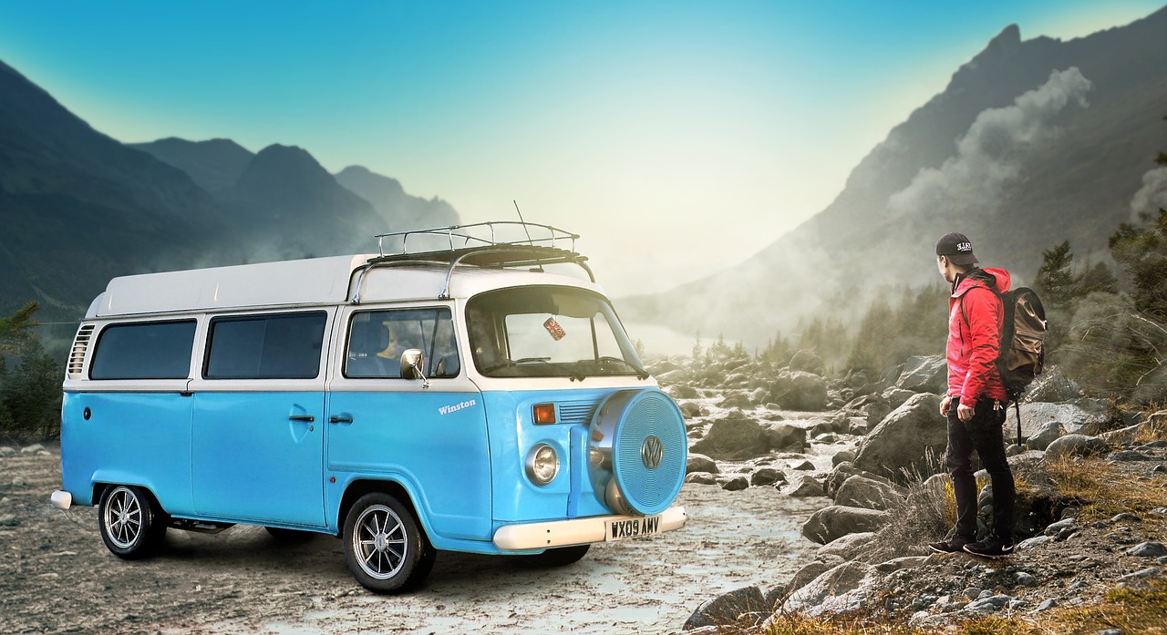 travel, traveler, vacation-3674400.jpg